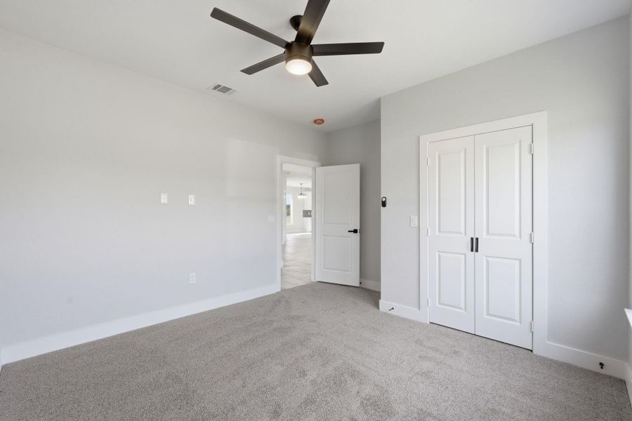 Spacious, unfurnished interior of a new home in , Trinity (Image 31).