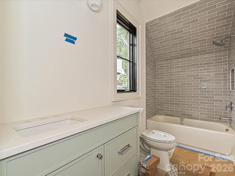 Image 39 of a home in .