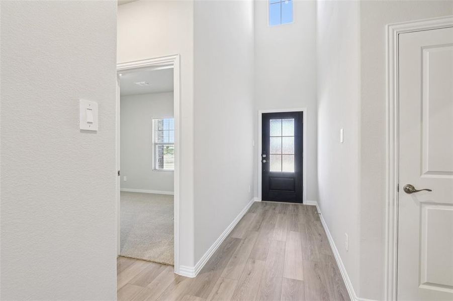 Spacious, unfurnished interior of a new home in Parks at Foster Crossing - Premier Series, Anna (Image 38). Spacious, unfurnished interior of a new home in Parks at Foster Crossing - Premier Series, Anna (Image 38).