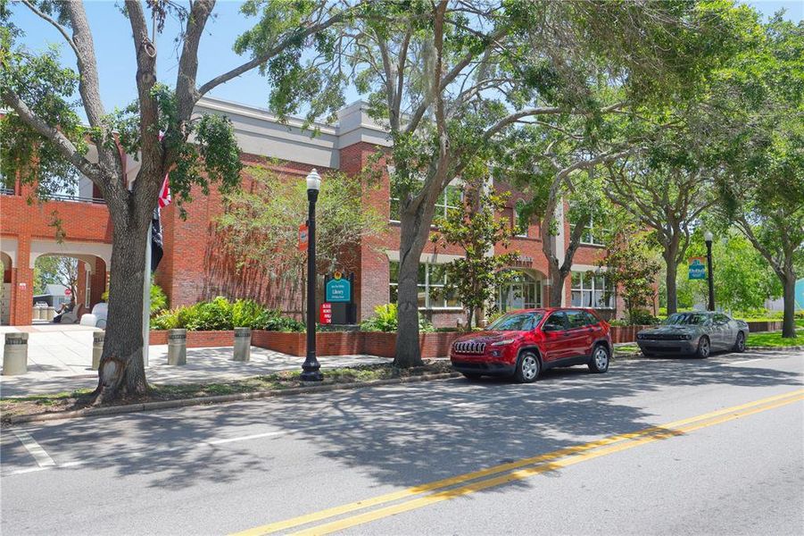 Image 47 of a home in .