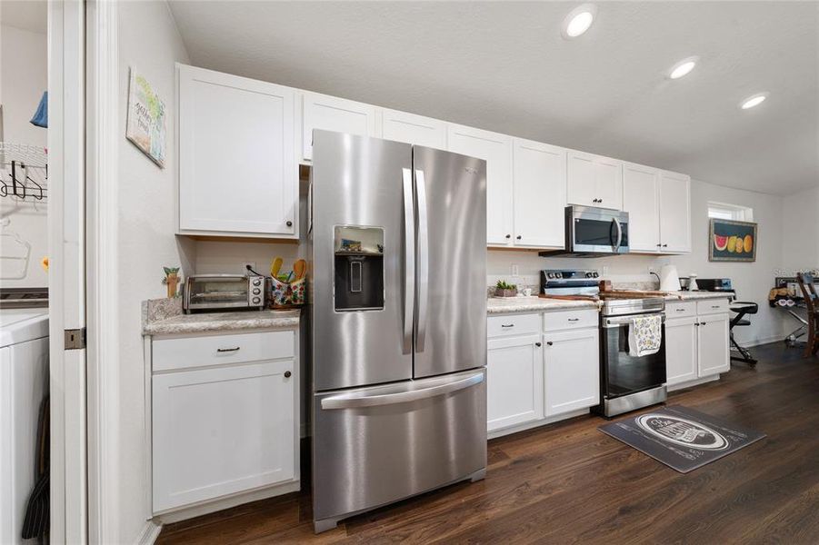 Furnished interior view inside a new home in , Davenport (Image 5).
