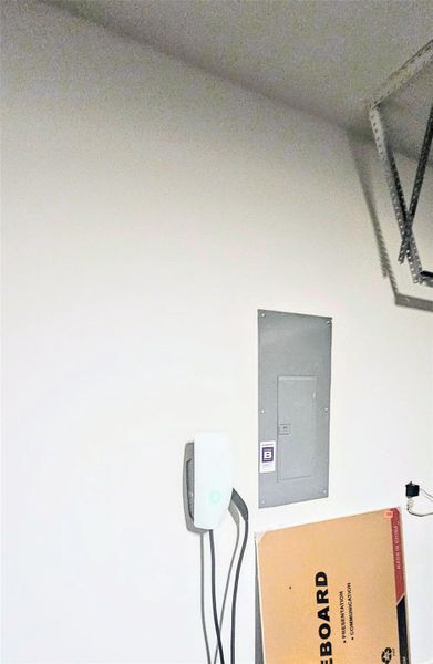 Image 23 of a home in Towne Lake 50'. Image 23 of a home in Towne Lake 50'.