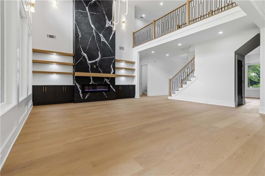Spacious, unfurnished interior of a new home in , Lawrenceville (Image 21).