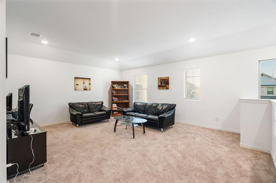 Upstairs Bonus Room could serve as an additional Family Room, Loft, or Game Room!