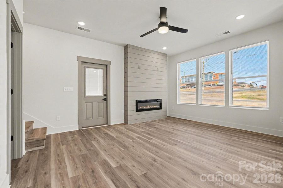 Spacious, unfurnished interior of a new home in , Kannapolis (Image 12).