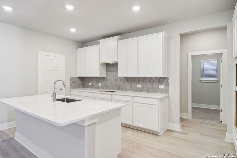 Furnished interior view inside a new home in Fox Falls, Boerne (Image 7).