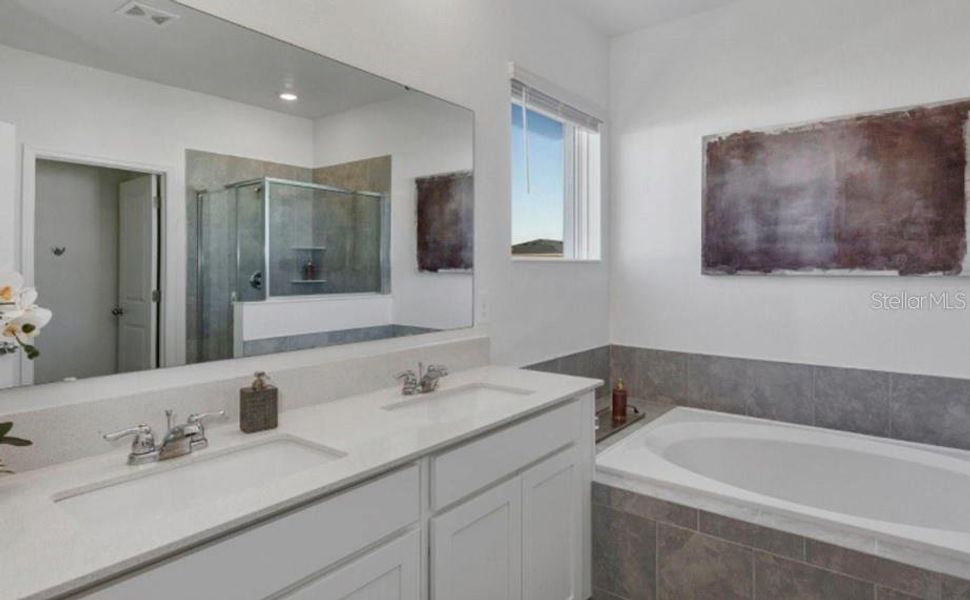 Furnished interior view inside a new home in , Davenport (Image 5).