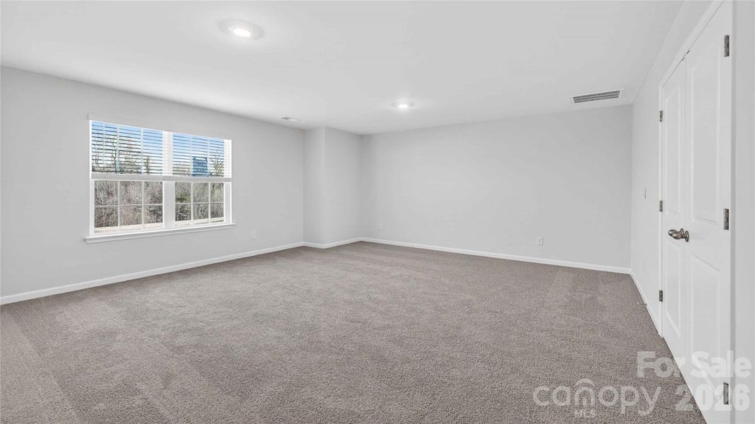 Spacious, unfurnished interior of a new home in Wallace Springs, Statesville (Image 19). Spacious, unfurnished interior of a new home in Wallace Springs, Statesville (Image 19).