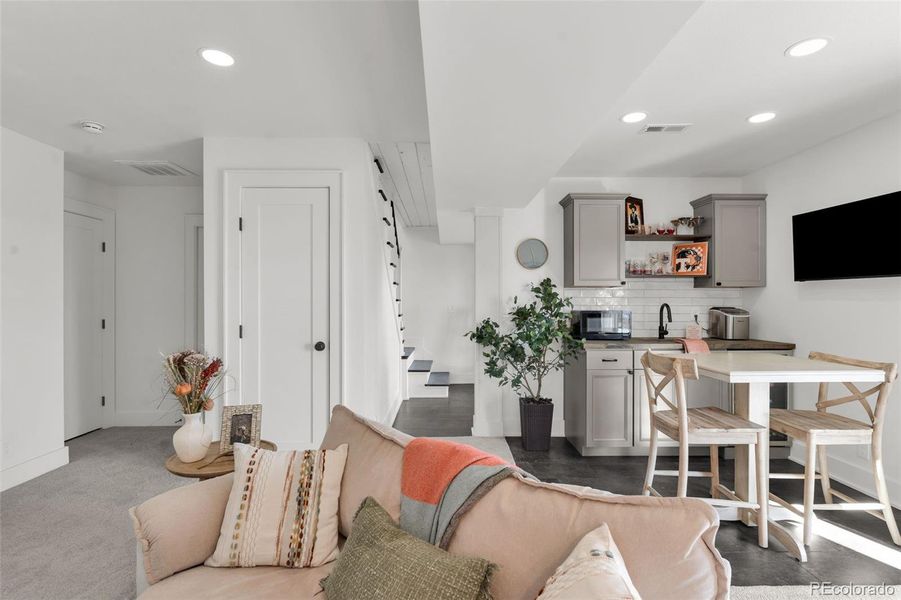 Furnished interior view inside a new home in , Cañon City (Image 8).
