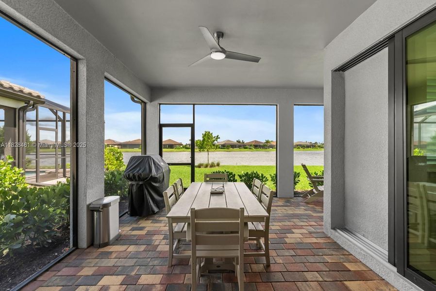 Furnished interior view inside a new home in Del Webb Naples, Ave Maria (Image 13).