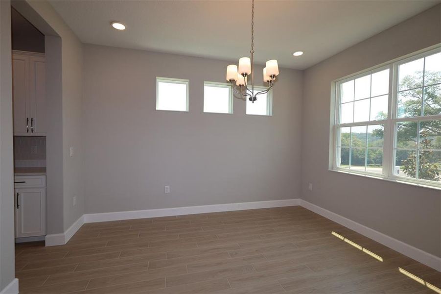 Spacious, unfurnished interior of a new home in Wolf Lake Ranch, Apopka (Image 12).