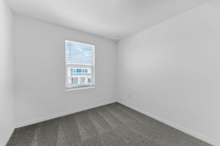 Spacious, unfurnished interior of a new home in Vinterra Townhomes, Nokomis (Image 15).