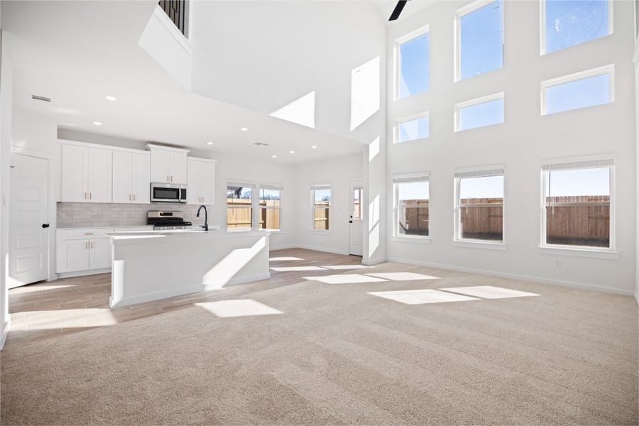Spacious, unfurnished interior of a new home in Ashland, Houston (Image 12).