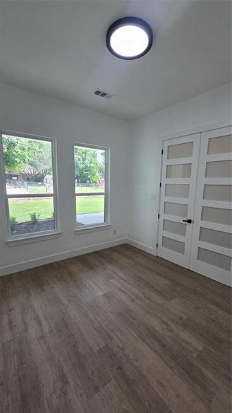 Spacious, unfurnished interior of a new home in , Springtown (Image 19).