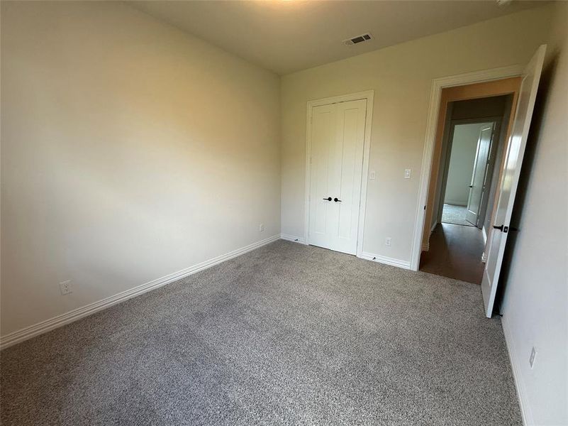 Spacious, unfurnished interior of a new home in Calhoun Acres, Azle (Image 18). Spacious, unfurnished interior of a new home in Calhoun Acres, Azle (Image 18).