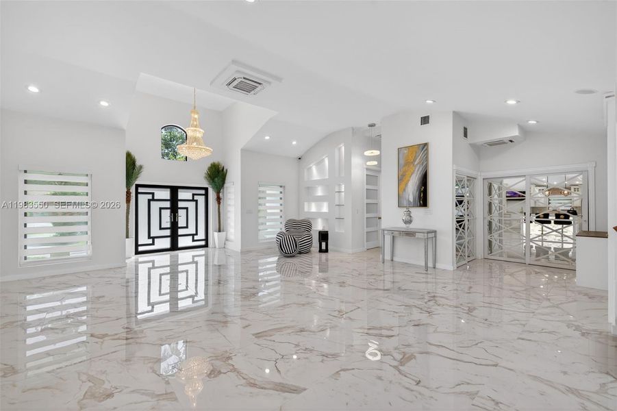 Image 90 of a home in .