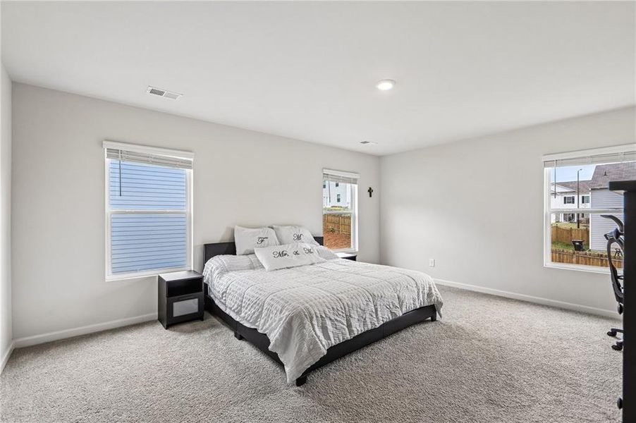 Furnished interior view inside a new home in , Dallas (Image 21).