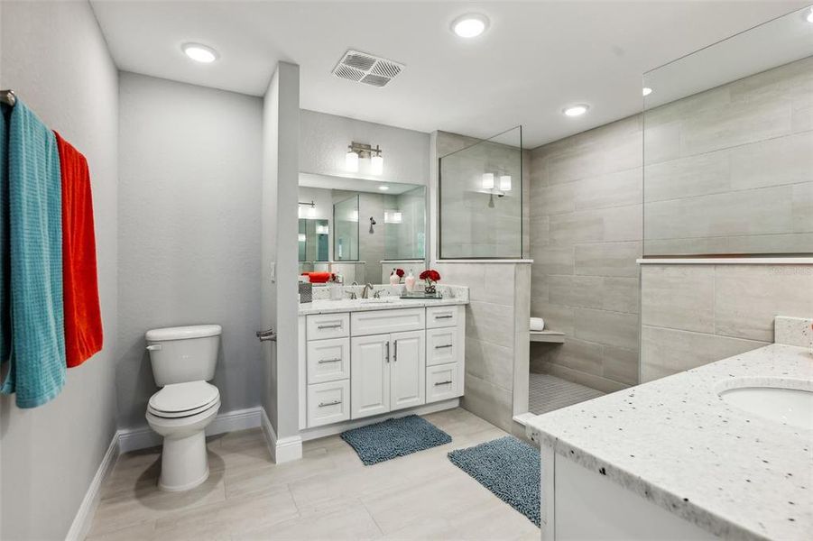 Furnished interior view inside a new home in , New Smyrna Beach (Image 6).