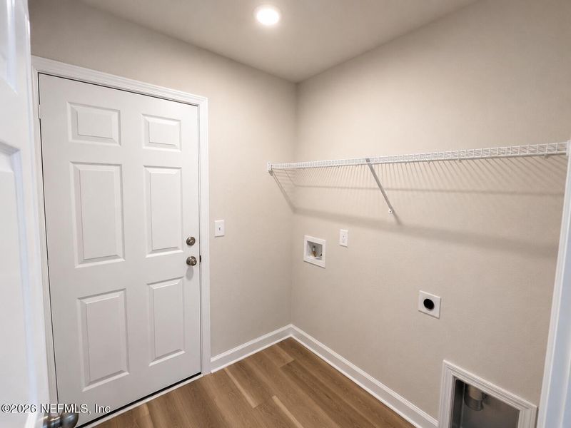 Spacious, unfurnished interior of a new home in , Jacksonville (Image 22). Spacious, unfurnished interior of a new home in , Jacksonville (Image 22).