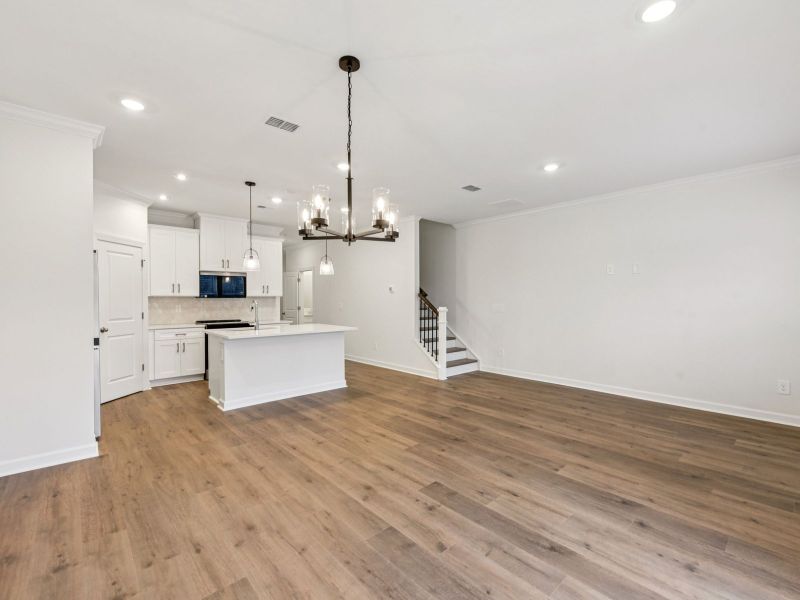 Spacious, unfurnished interior of a new home in Rocky River Towns, Charlotte (Image 10).