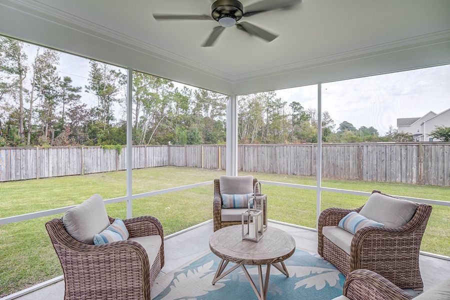 Representative exterior details of a home built from the The Amherst by RobuckHomes in Windwater, Hampstead (Image 35).