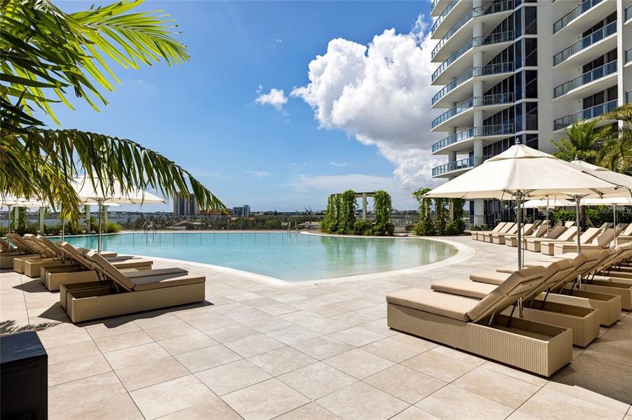Condo located in Lake Park, FL showcasing its design and architecture (Image 22). Condo located in Lake Park, FL showcasing its design and architecture (Image 22).