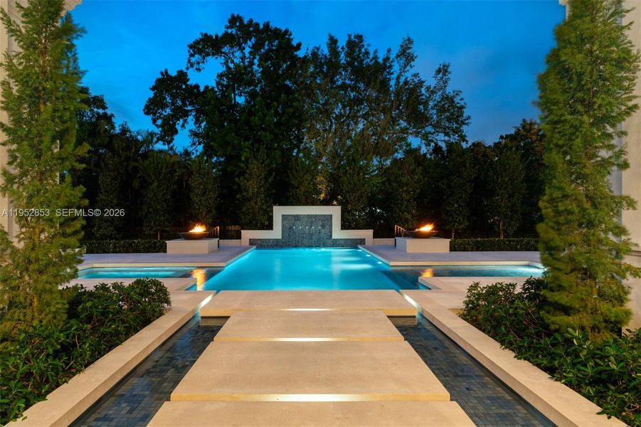 Community amenities in , Pinecrest (Image 40). Community amenities in , Pinecrest (Image 40).