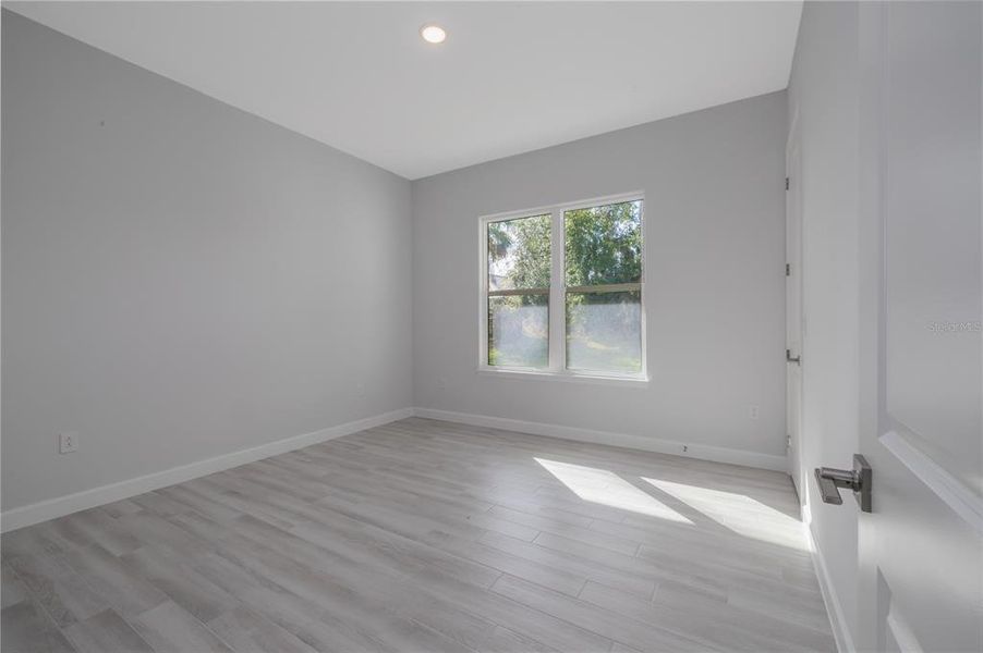 Spacious, unfurnished interior of a new home in Toscana, Palm Coast (Image 32).