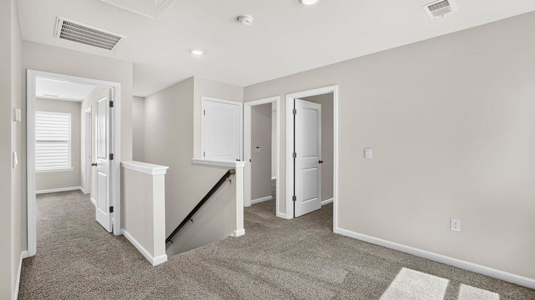 Spacious, unfurnished interior of a new home in Cedar Gap, Fountain Inn (Image 26). Spacious, unfurnished interior of a new home in Cedar Gap, Fountain Inn (Image 26).