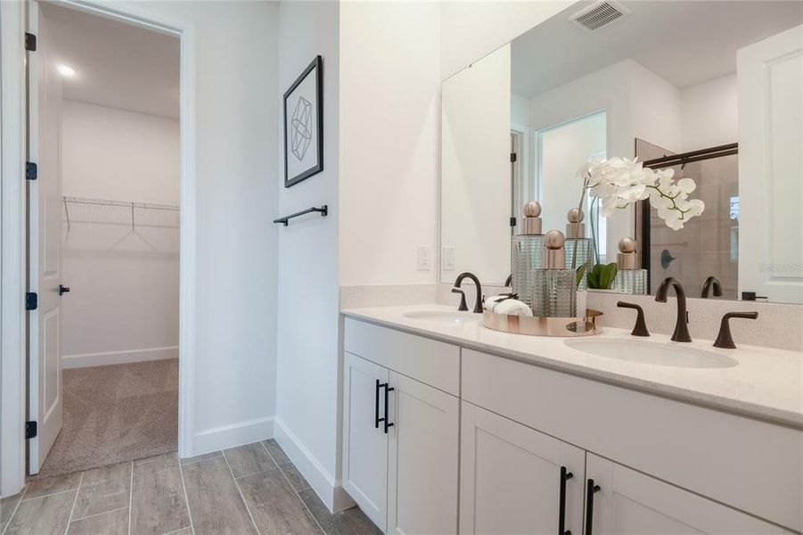 Furnished interior view inside a new home in , Winter Haven (Image 3).