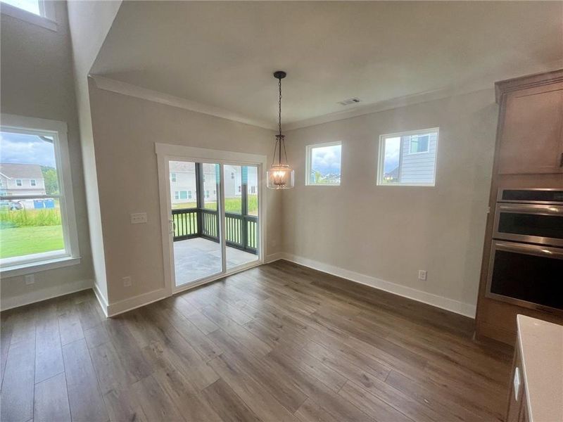 Spacious, unfurnished interior of a new home in Twin Lakes, Hoschton (Image 13).