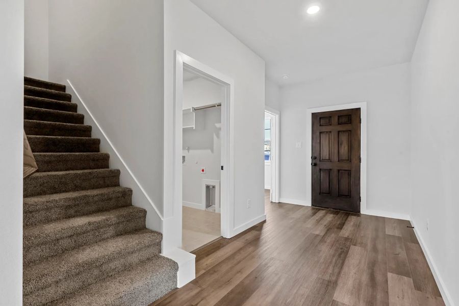 Representative unfurnished interior of a home built from the Garrison II by Cheldan Homes in Stoneview, Glen Rose (Image 77).