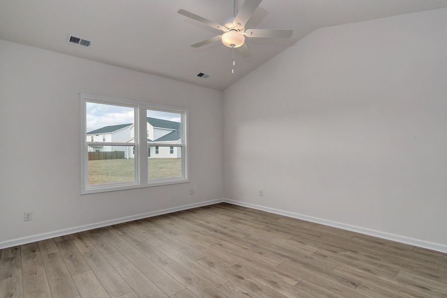 Spacious, unfurnished interior of a new home in Garden Grove, Conway (Image 19).