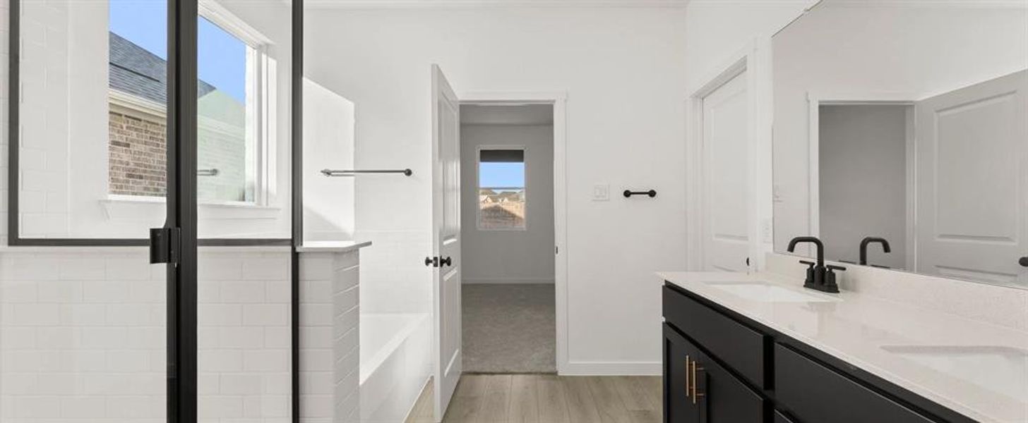 Furnished interior view inside a new home in Meadow Park, Melissa (Image 7). Furnished interior view inside a new home in Meadow Park, Melissa (Image 7).