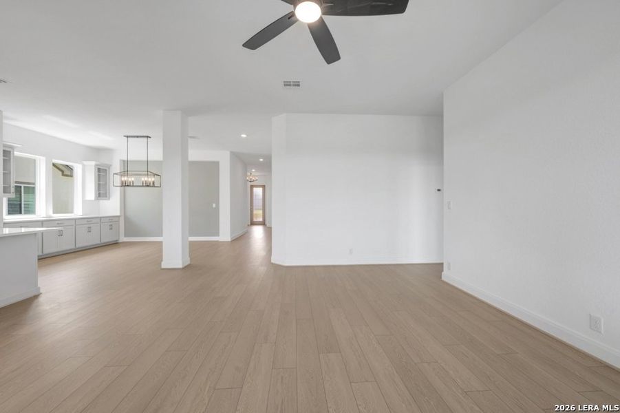Spacious, unfurnished interior of a new home in The Crossvine 55’, Schertz (Image 15). Spacious, unfurnished interior of a new home in The Crossvine 55’, Schertz (Image 15).