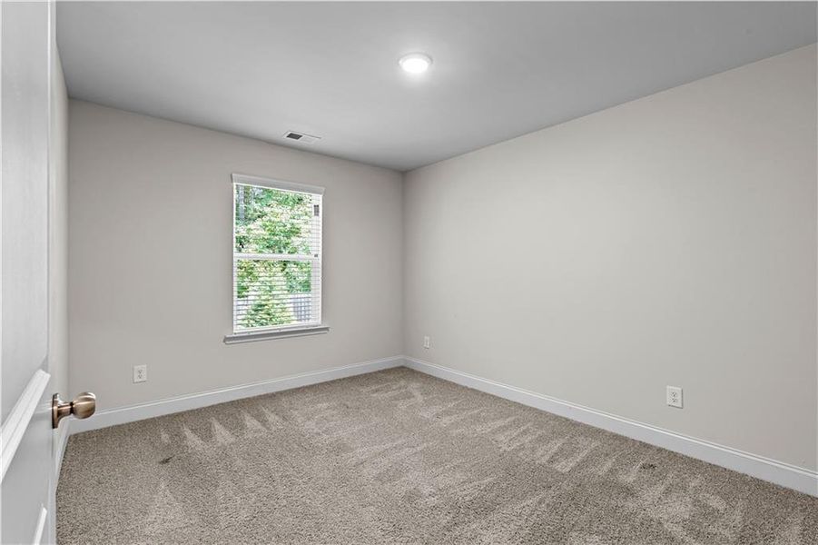 Spacious, unfurnished interior of a new home in , Covington (Image 20).