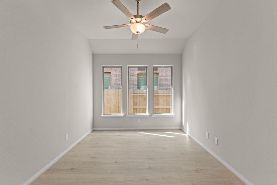Spacious, unfurnished interior of a new home in Pomona, Manvel (Image 26).