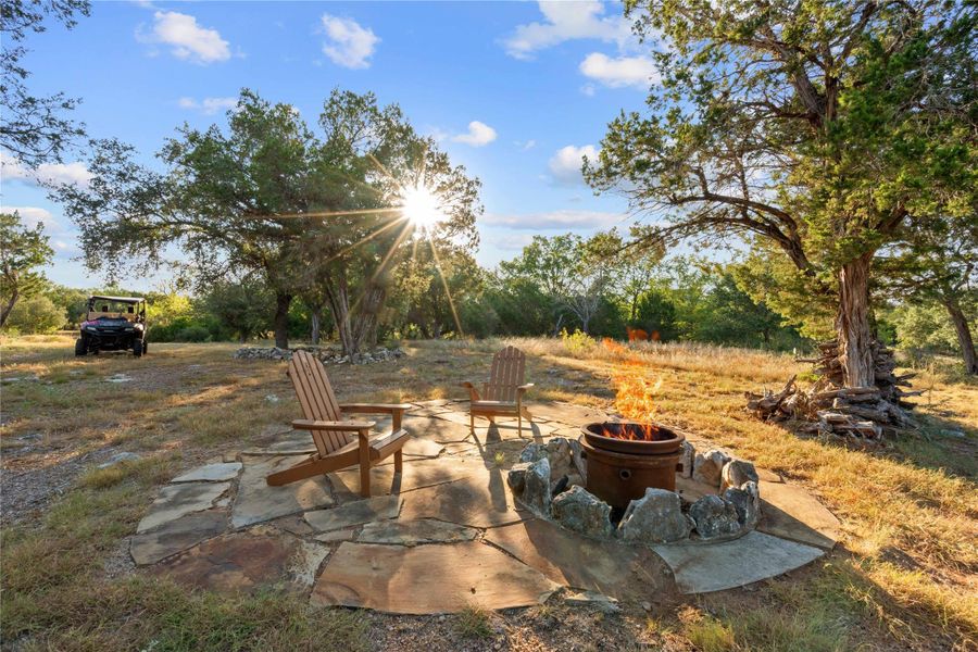 Community amenities in , Marble Falls (Image 26).