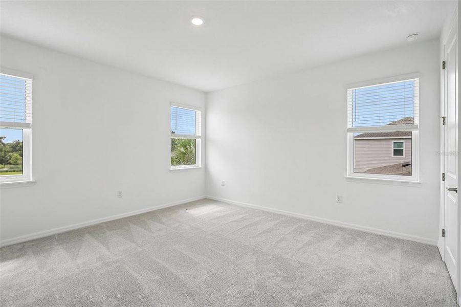 Spacious, unfurnished interior of a new home in Tiburon, Nokomis (Image 38). Spacious, unfurnished interior of a new home in Tiburon, Nokomis (Image 38).