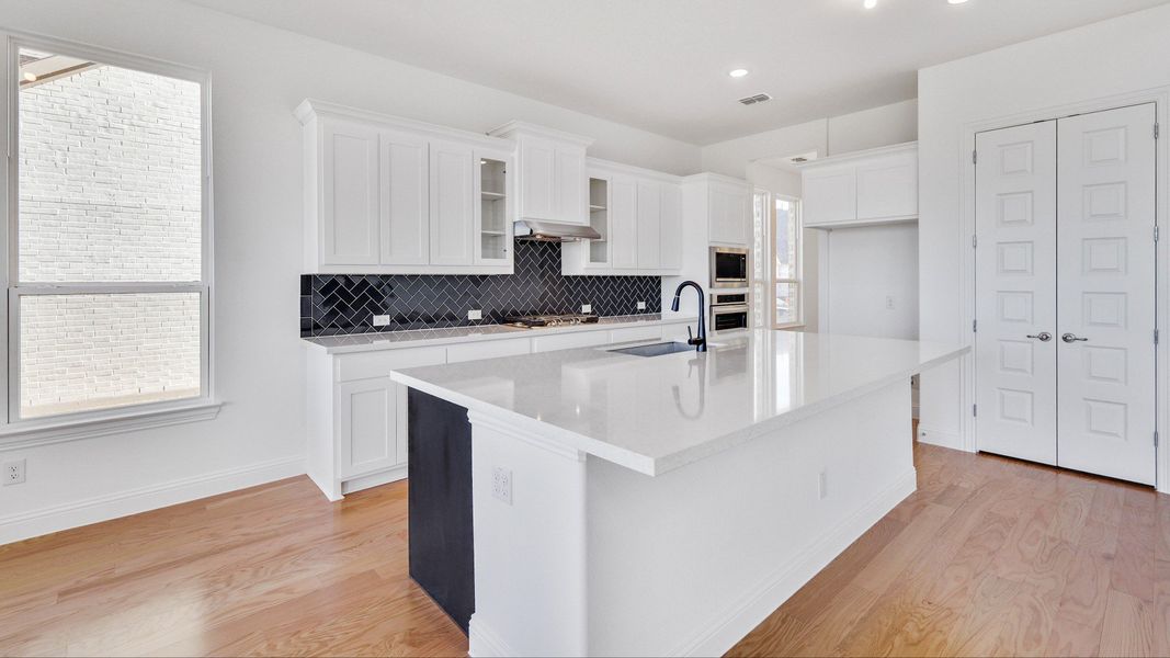 Representative furnished interior of a home built from the Stanford by DRB Homes in Brookewater, Rosenberg (Image 9).