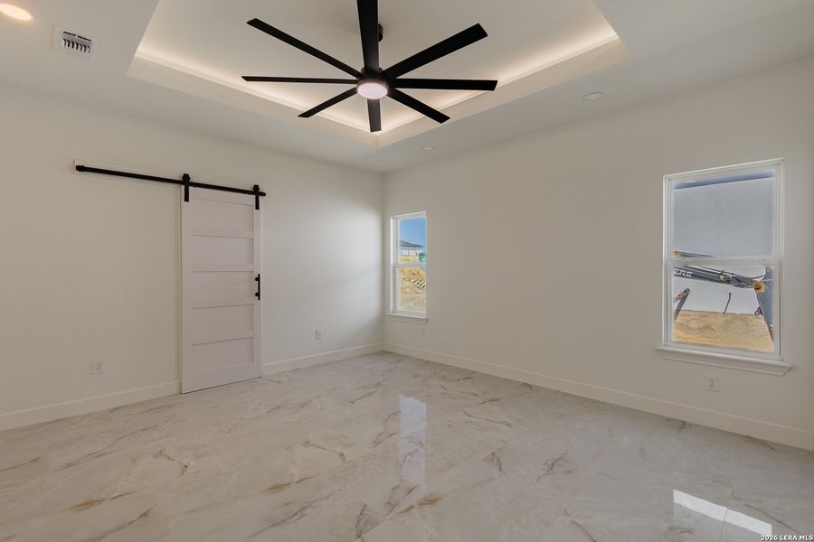 Spacious, unfurnished interior of a new home in , Eagle Pass (Image 30). Spacious, unfurnished interior of a new home in , Eagle Pass (Image 30).