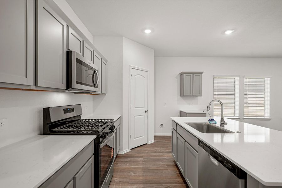 Furnished interior view inside a new home in Grand Pines, Magnolia (Image 8). Furnished interior view inside a new home in Grand Pines, Magnolia (Image 8).