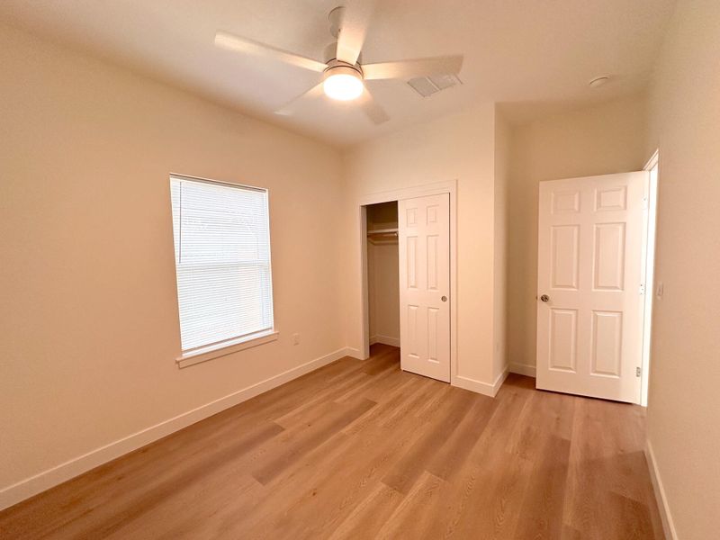 Spacious, unfurnished interior of a new home in , Lockhart (Image 20).