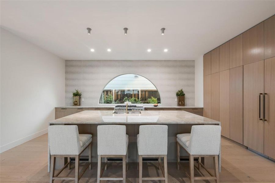 Furnished interior view inside a new home in , Dallas (Image 8).