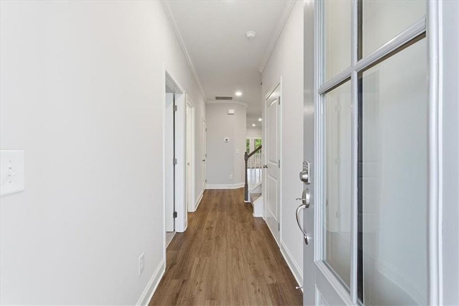 Spacious, unfurnished interior of a new home in , Dallas (Image 34).