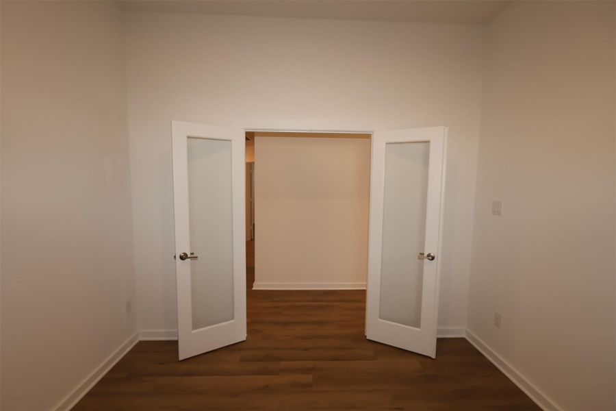 Spacious, unfurnished interior of a new home in Summerview, Fulshear (Image 18). Spacious, unfurnished interior of a new home in Summerview, Fulshear (Image 18).