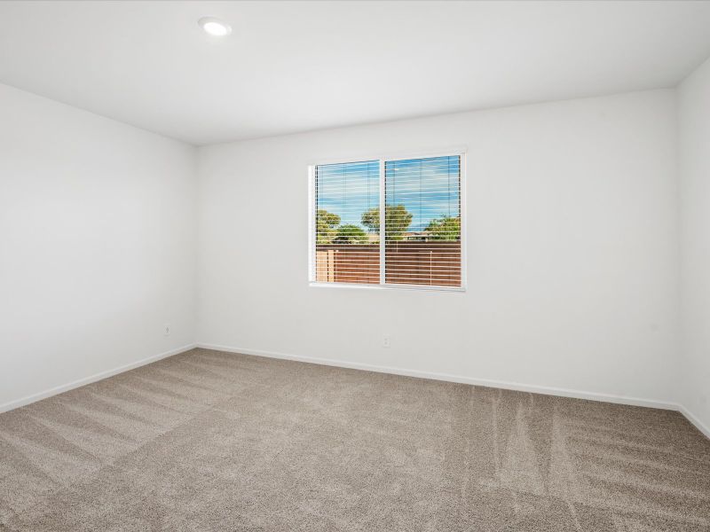 Spacious, unfurnished interior of a new home in Summerstone II, Marana (Image 9). Spacious, unfurnished interior of a new home in Summerstone II, Marana (Image 9).