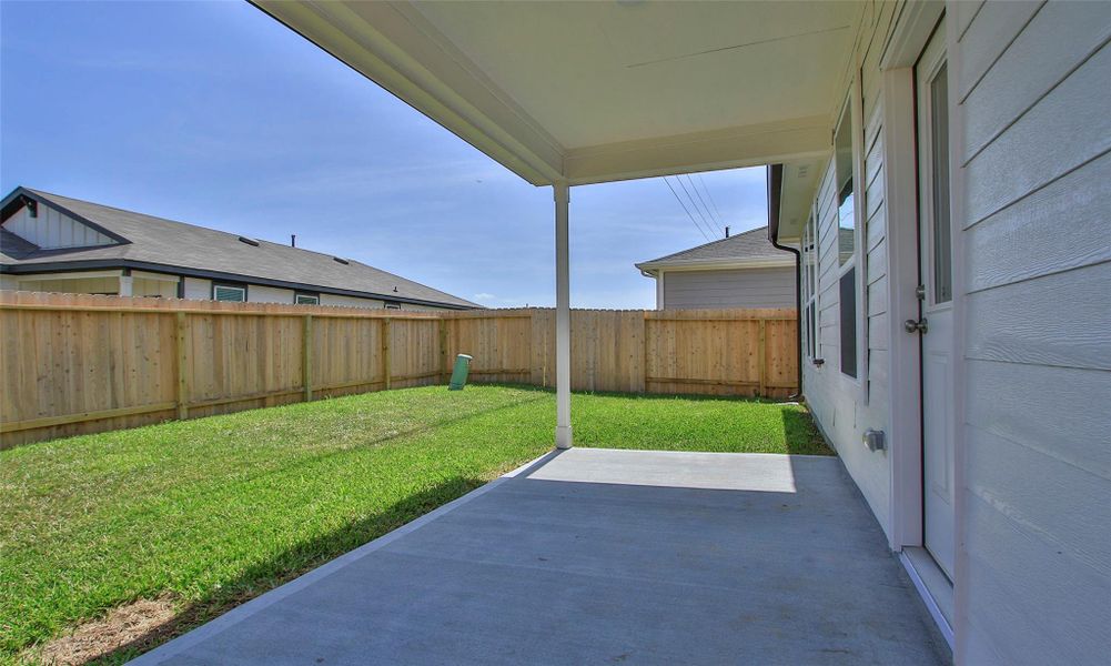 Exterior details and patio area of a home in Windrow, Hockley (Image 4).
