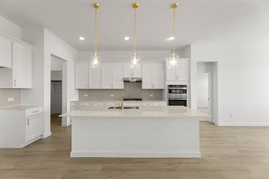 712 Tyronza-Kitchen-1