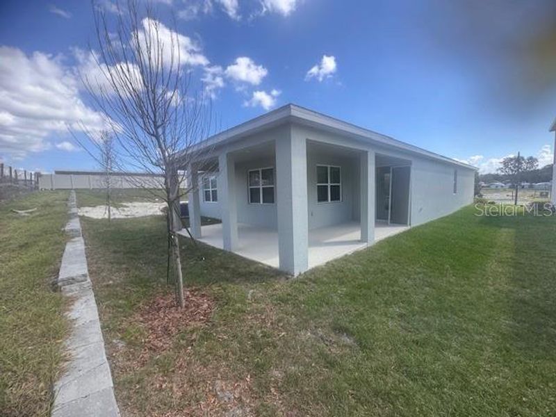 Exterior details and patio area of a home in Oakview, Apopka (Image 2). Exterior details and patio area of a home in Oakview, Apopka (Image 2).